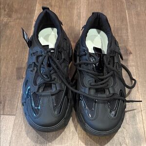 Womens Black Sneakers